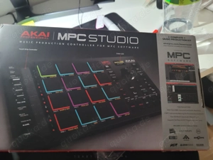 Akai Professional MPC Studio