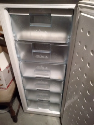 Kellerräumung , Werkzeug , Maschinen , Haushaltsgeräte , Gefrierschrank , Flohmarktartikel