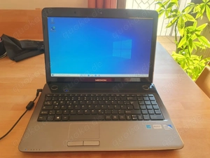 Medion Akoya E6234 (15,6")   Windows 10 frisch ins