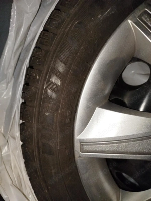 Verkaufe einen Satz Winterräder komplett auf Stahlfelgen 165 60R 15 77H