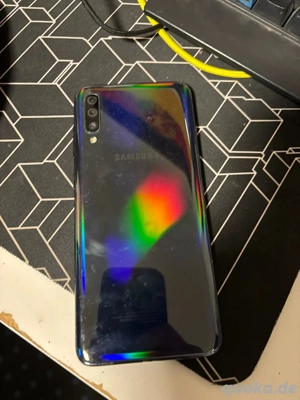 Samsung A70 - läuft einwandfrei - oben mit Rissen
