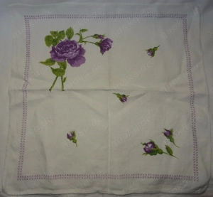 TW Tischdecke Deckchen 41x42 Handarbeit Sticken Rose Leinen Weiß pink grün einwandfrei 