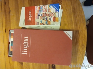 Lingua Sprachlernset mit Karten und Begleitheften.