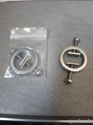 Piercing Klemme Fetisch Leder 