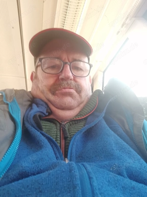 Suche eine Frau zu lieben