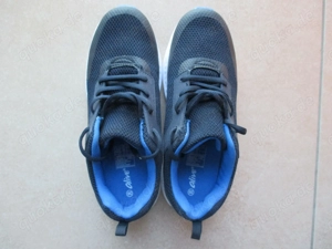 1 Paar Freizeitschuhe Größe 39 - NEU Bild 2