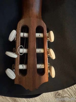 Kinder Gitarre Bild 4