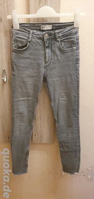 Graue Highwaist skinny Jeans von Zara Größe xs(34) 