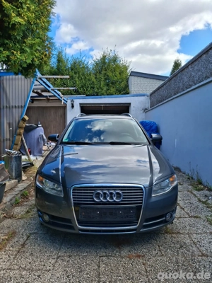 Audi A4-2,0 liter-200 PS-Benzin GETRIEBESCHADEN (Automatik).!!!!!! 