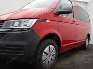 Volkswagen T6.1 Kombi / 9-Sitze, AppConnect, Bluetooth, PDC Bild 2