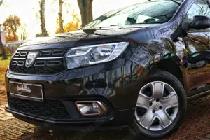 Dacia Sandero *TÜV NEU*KLIMA*PDC*TEMPOMAT*ALLWETTER NEU