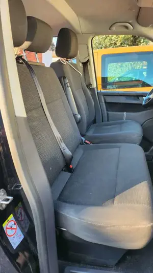 Volkswagen T6 Caravelle Caravelle DSG Lang Highline Bild 5