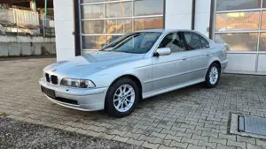 BMW 530 i Exclusive e39 Bild 2