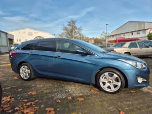 Hyundai i40 cw 1.7 CRDi Navi Xenon Kamera HiFi 2Hd Bild 4