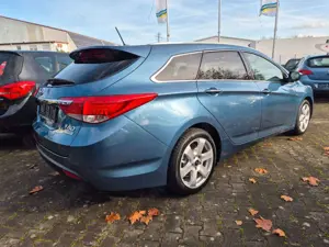 Hyundai i40 cw 1.7 CRDi Navi Xenon Kamera HiFi 2Hd Bild 5