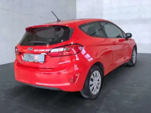 Ford Fiesta Cool  Connect Bluetooth LED Klima Bild 4