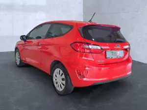 Ford Fiesta Cool  Connect Bluetooth LED Klima Bild 3