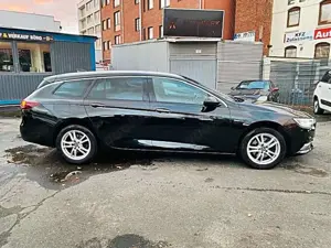 Opel Insignia 2.0 Diesel 125kW Innovation Sports Tour Bild 2