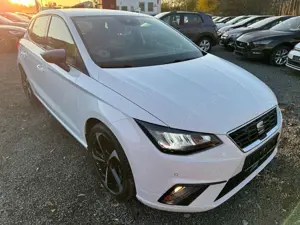 SEAT Ibiza 1.0 TSI *DSG*FR*PDCHI+VO+KAMERA*ACC*SHZ*LI