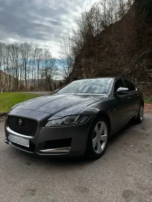 Jaguar XF Bild 2