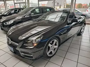 Mercedes-Benz SLK 200 AMG/Nav/Airscarf/Harm-Kardon/Scheckh MB