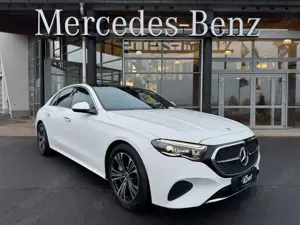 Mercedes-Benz E 450 4M Avantgarde+Pano+DistrPro+Digital+360 Bild 2