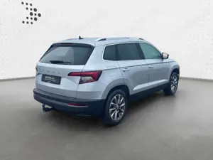Skoda Karoq 1.5 TSI DSG CLEVER* Navi*AHK*El.Heck*Kamer Bild 3