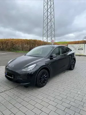 Tesla Model Y RWD / SR | TOP | 20“ Zoll Felgen | 1. Hand