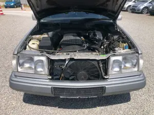 Mercedes-Benz E 200 T Automatik*AHK*Klimaanlage*Tempomat* - image 3