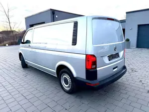 Volkswagen T6 Transporter T6.1 DSG Transporter Lang Kasten LED Standh ACC Bild 5