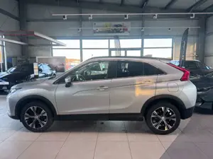 Mitsubishi Eclipse Cross Diamant Edition 1.5 T-MIVEC 2WD CV Bild 2