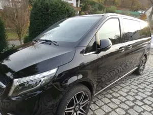 Mercedes-Benz V 250 V 250 d AVANTGARDE EDITION 4MATIC lang (447.813)