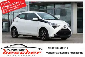 Toyota Others Aygo 1.0 x-shift x-play club *CARPLAY*KAMERA*