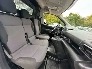 Opel Combo E Cargo XL  Edition*Klima*3 Sitze* Bild 3