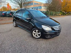 Mercedes-Benz B 200 CDI -NAVI-PANORAMA-TÜV NEU