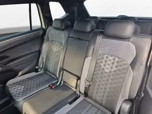 Volkswagen Tiguan Allspace 2.0 TDI DSG R-Line 4Motion AHk S Bild 5