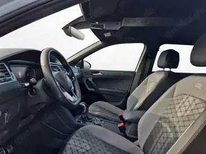 Volkswagen Tiguan Allspace 2.0 TDI DSG R-Line 4Motion AHk S Bild 4