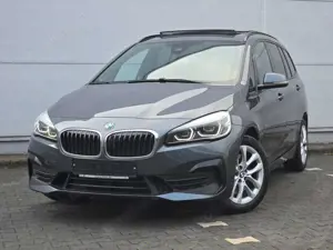BMW 220 Bild 4