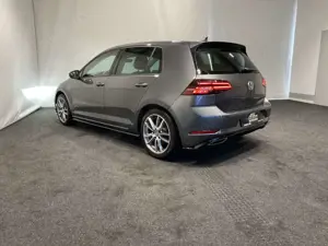 Volkswagen Golf VII R Line Kamera Navi SHZ CarPlay LED Bild 5