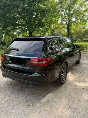 Mercedes-Benz C 220 d T 9G-TRONIC Bild 4
