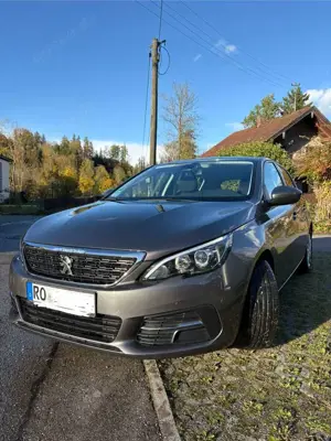 Peugeot 308 Bild 2