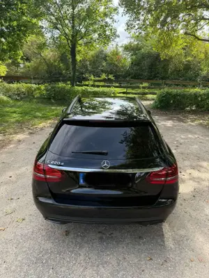 Mercedes-Benz C 220 d T 9G-TRONIC Bild 5