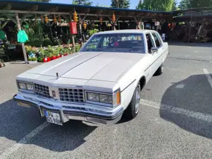 Oldsmobile Others Oldsmobile 98 Bild 2