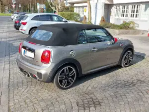 MINI John Cooper Works Cabrio Mini John Cooper Works Cabrio Sport-Aut.