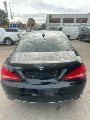 Mercedes-Benz CLA 250 CLA -Klasse CLA 250 Bild 3