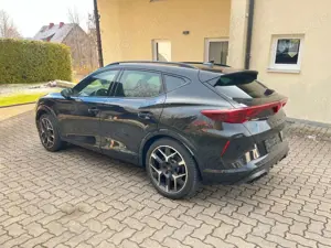 CUPRA Formentor VZ DSG 4Drive - Matrix LED, Navi, Pano Bild 3
