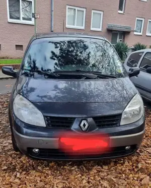 Renault Grand Scenic 1.9 dCi FAP Privilege