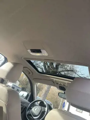 BMW 118 118i Aut. Bild 2