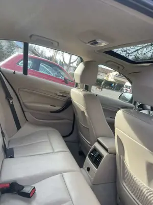 BMW 118 118i Aut. Bild 3