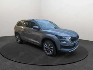 Skoda Kodiaq 2.0TDI 4x4 DSG Tour LED AHK STHZ Navi Rear View AC Bild 3